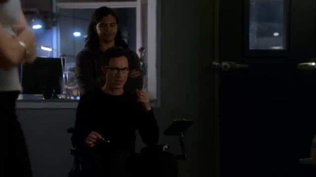 Flash S01 E07