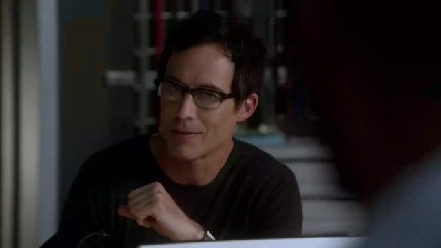 Flash S01 E09