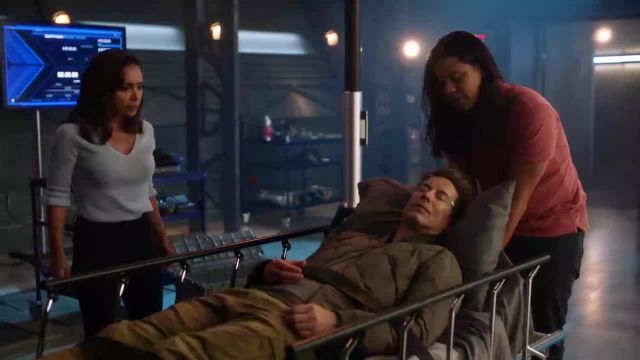 Flash S06 E15